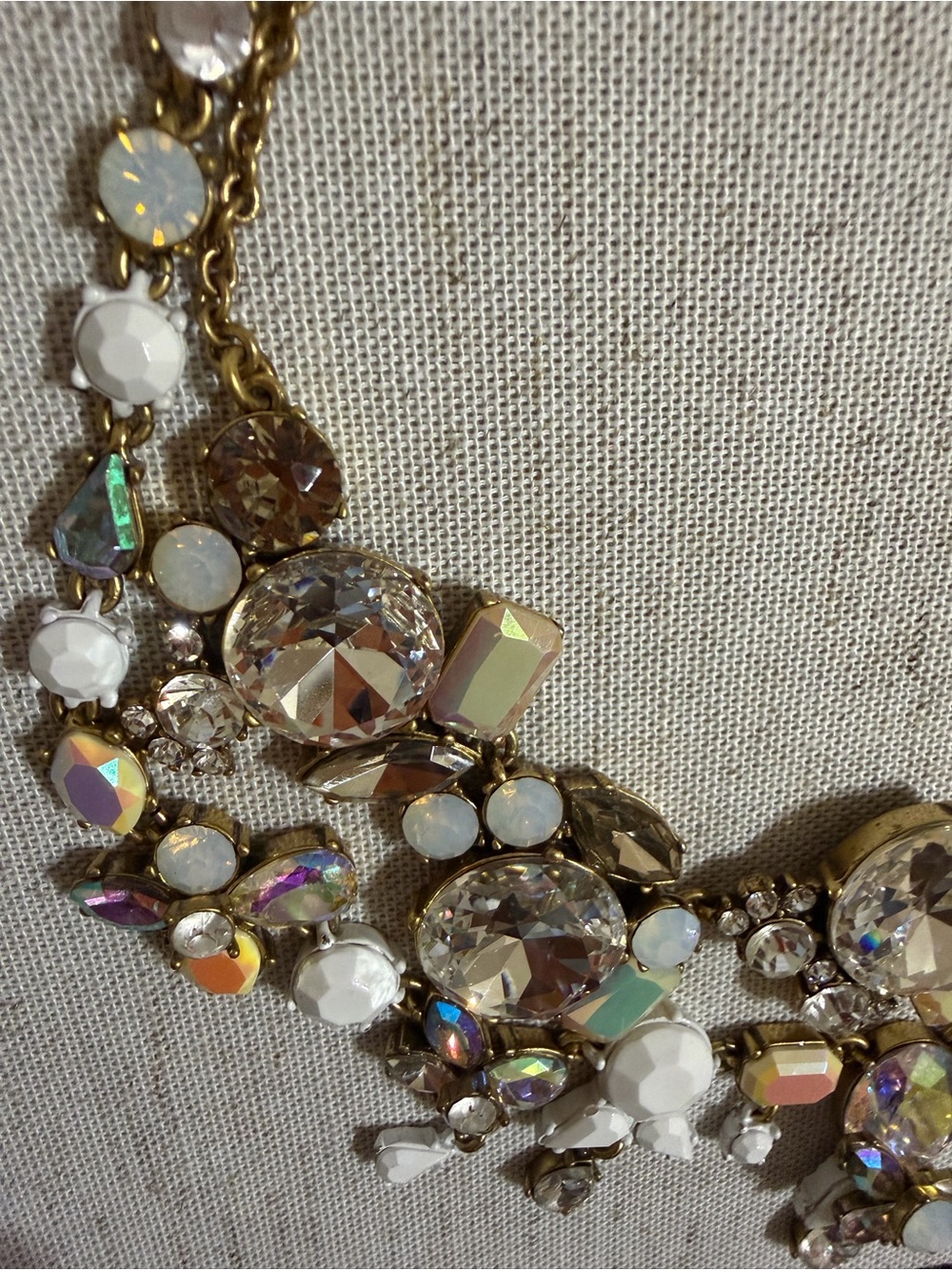J.CREW Iridescent floral Aurora Crystal Rhinestone Opal Statement Necklace Y2K - Picture 8 of 17